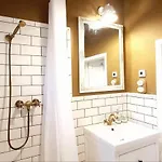 Hethatar Wellness Vendeghaz - Fecskefeszek Villa