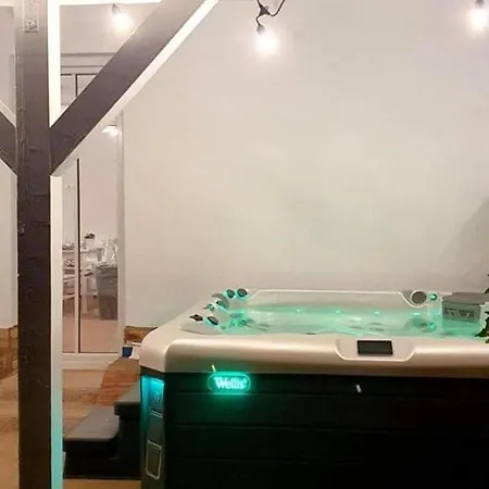 Héthatár Wellness Vendégház - Fecskefészek * Pusztavacs