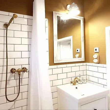 Héthatár Wellness Vendégház - Fecskefészek Villa