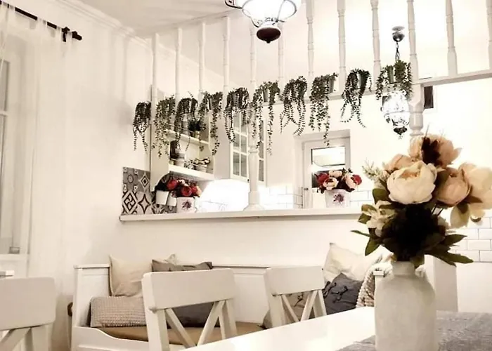 Willa Hethatar Wellness Vendeghaz - Fecskefeszek Pusztavacs